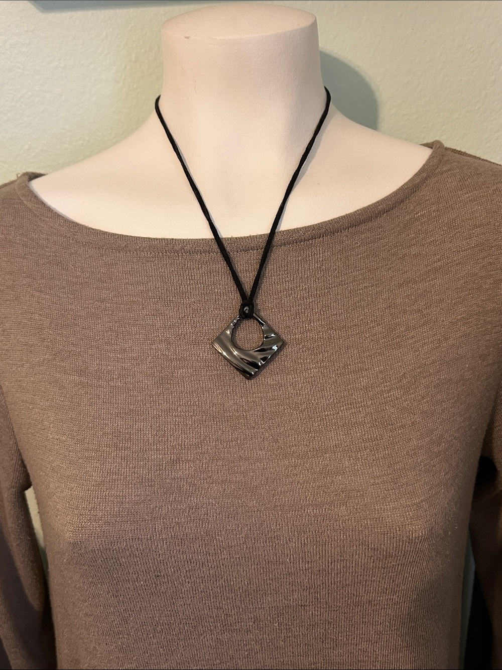 Lia Sophia Ceramic Square Pendant Necklace with Cord gunmetal black brown color